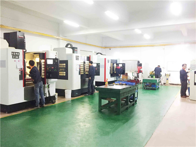 工程模具部车间
